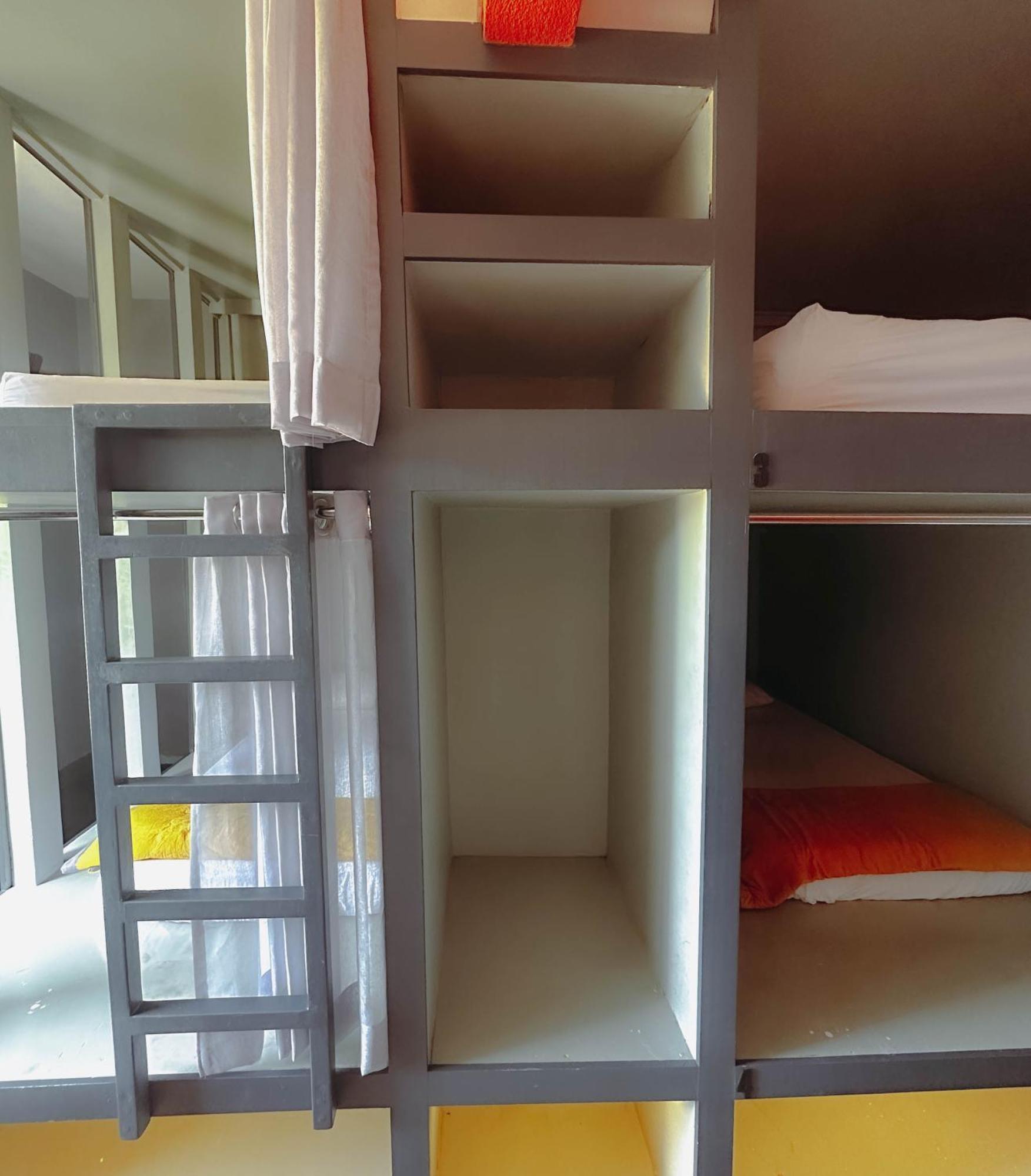 Arch Dormitorio Cenang Pantai Cenang  Eksteriør bilde