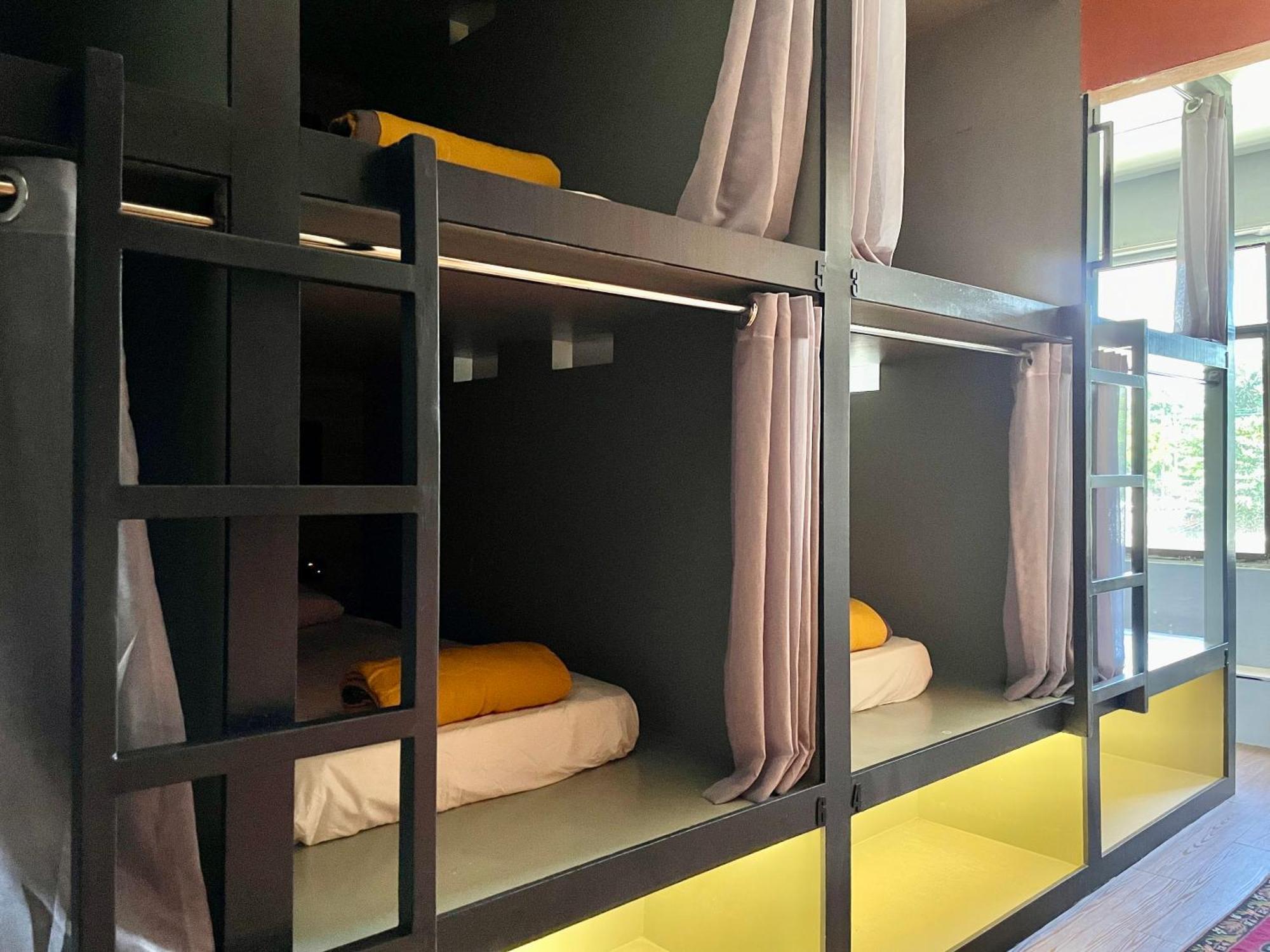 Arch Dormitorio Cenang Pantai Cenang  Eksteriør bilde
